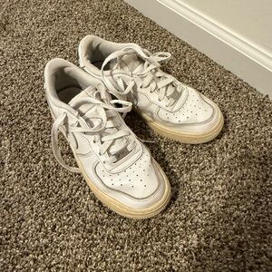 Nike White Women's Sneakers